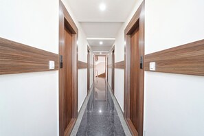 Lobby - Fabhotel Purplle Inn (Bangalore)