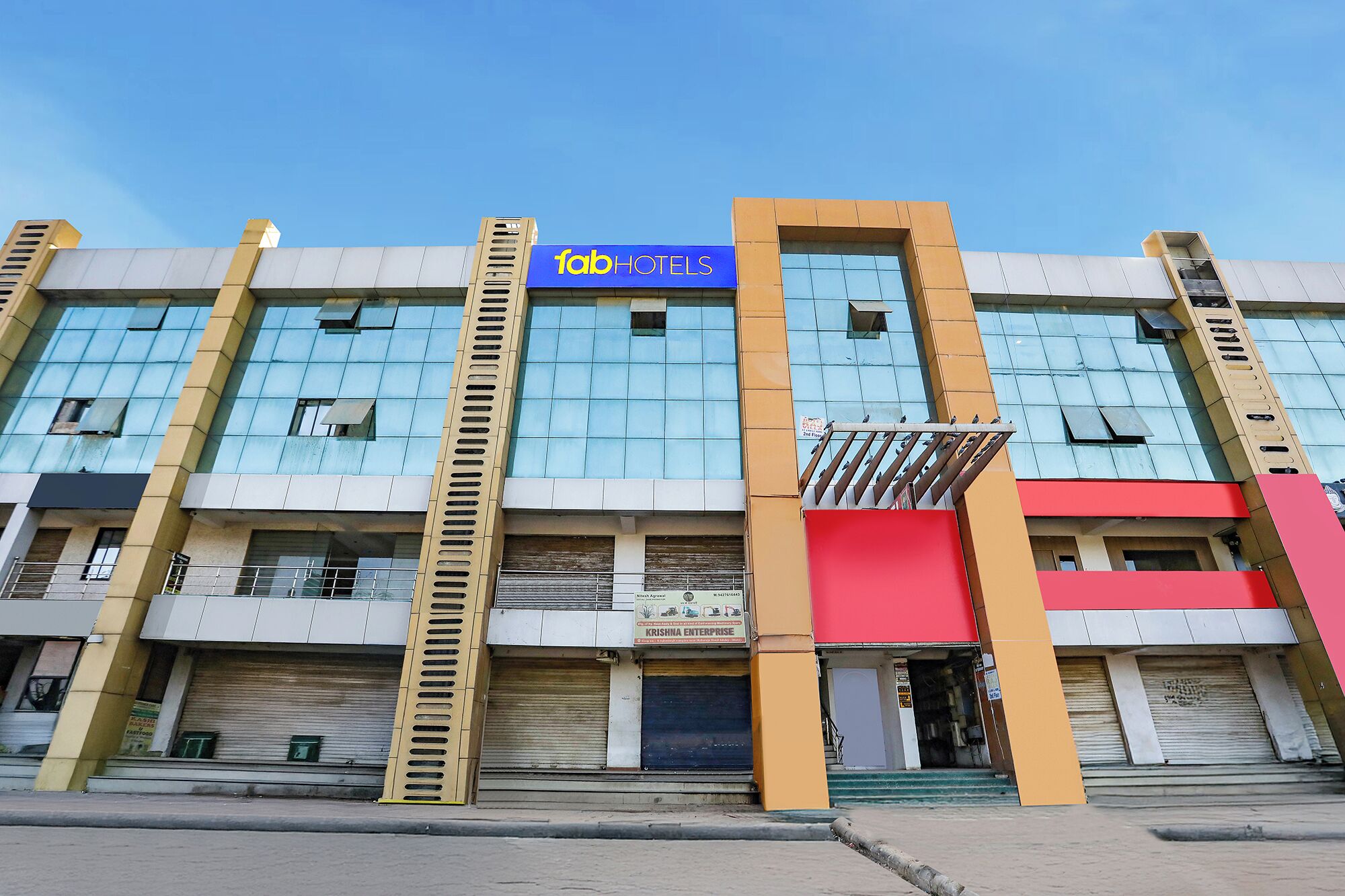 Fachada de la propiedad