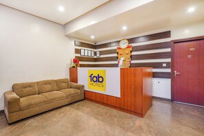 Reception - FabHotel The Prime - Near HRBR Layout, Horamavu (Bengaluru)