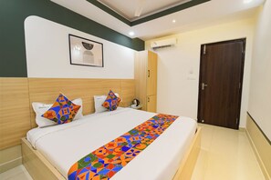 Room - Fabhotel The Botanica (Hyderabad)