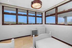 5 chambres, Wi-Fi gratuit, draps fournis