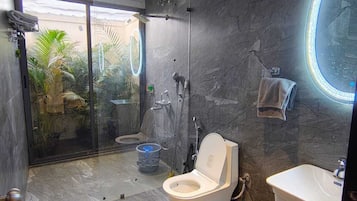 Villa With Bathtub (1BHK) | Bathroom