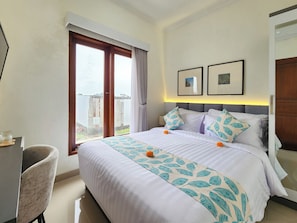 Laptop workspace, cribs/infant beds, free WiFi, bed sheets - Villa Elemi Seminyak  by Nagisa Bali (Seminyak)