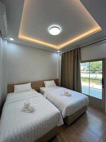 Deluxe Twin Room, Non Smoking, Balcony. Zen Harmony House Udonthani