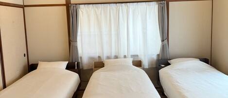 2 bedrooms, free WiFi, bed sheets