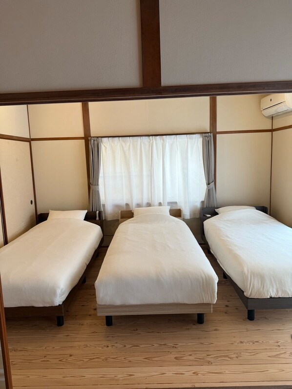 2 bedrooms, free WiFi, bed sheets