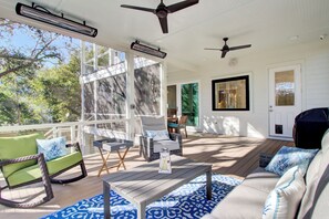 Smart TV, fireplace - Walk to the Beach + Private Pool + Rooftop + Outdoor Dining | 3602 Cameron (Isle Of Palms)