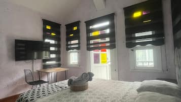 1 habitación, minibar, tabla de planchar con plancha y wifi gratis