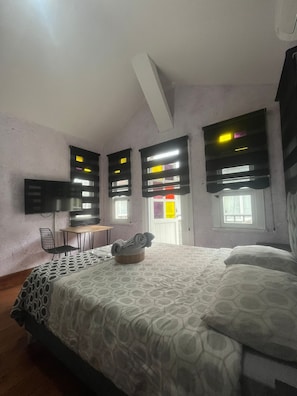 Deluxe-studiosviitti | 1 makuuhuone, minibaari, silitysrauta/-lauta, ilmainen Wi-Fi