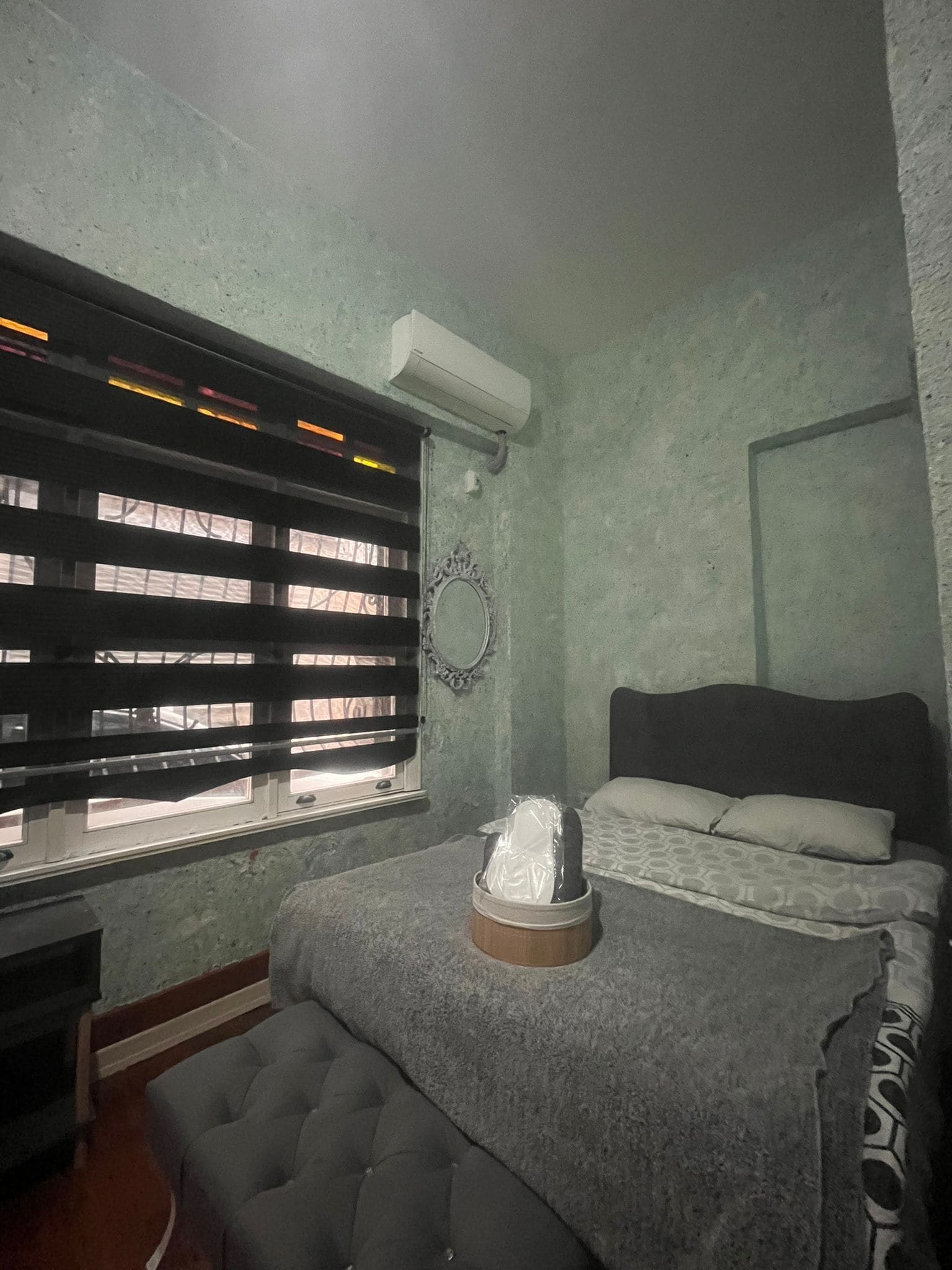 Classic Room | Minibar, iron/ironing board, free WiFi, bed sheets