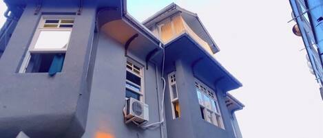 1 bedroom, minibar, iron/ironing board, free WiFi