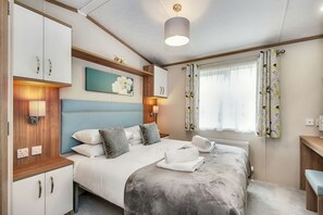 2 dormitorios, tabla de planchar con plancha, wifi gratis y ropa de cama