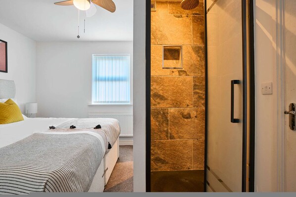 House - Host Stay Honeysuckle Gardens (Launceston)