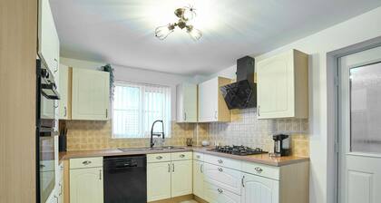 Host Stay Snowdrop Crescent I