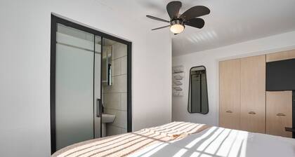Host Stay Snowdrop Crescent II