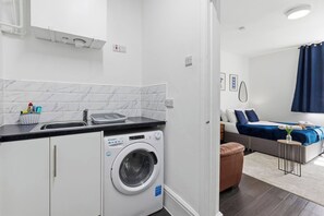 Interior - Tigris - Cosy Studio Flat (Warrington)