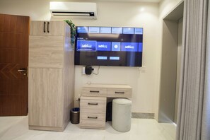 Elite Room | Living area - Elite One-Bedroom Apt AlRimal-4 (Riyadh)