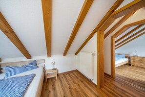 2 chambres, Wi-Fi gratuit, draps fournis