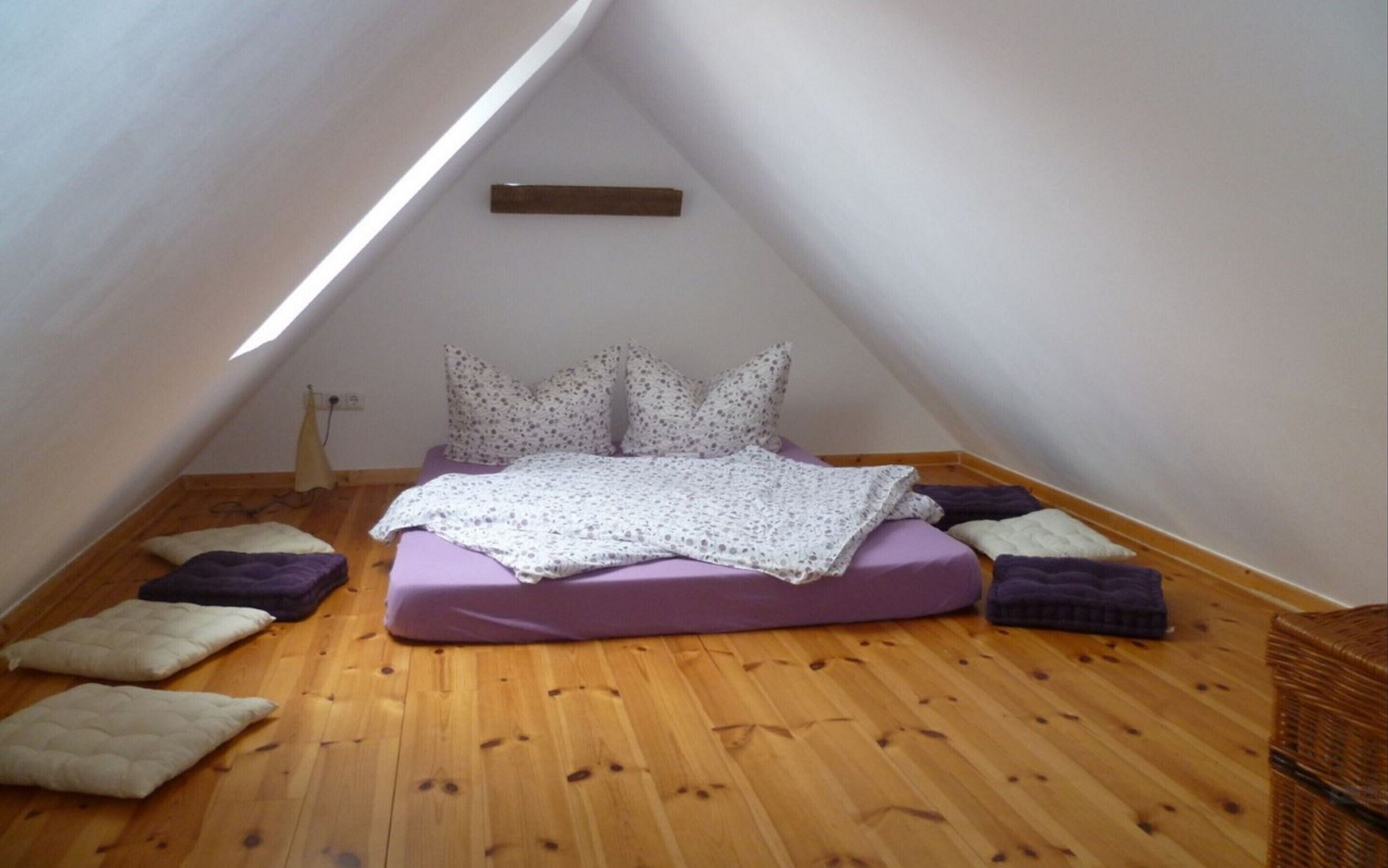 2 makuuhuonetta, ilmainen Wi-Fi, vuodevaatteet