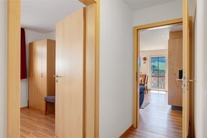 Interior - Apartment "Weideblick" – 4 Stars (Titisee-Neustadt)