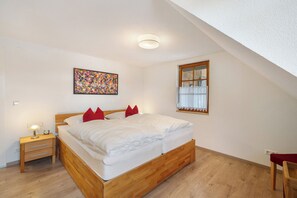 2 bedrooms, iron/ironing board, free WiFi, bed sheets - Apartment '84qm, 2 Schlafzimmer' with Shared Terrace, Shared Garden and Wi-Fi (St. Georgen)