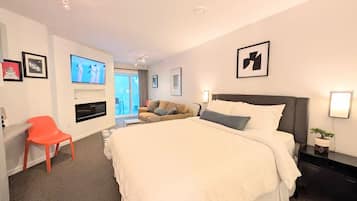 Schreibtisch, Bügeleisen/Bügelbrett, WLAN, Bettwäsche