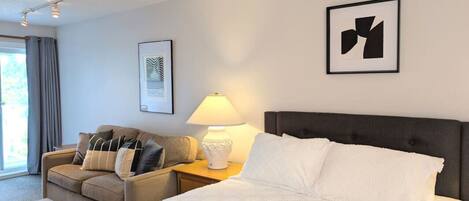 مكواة/لوح كي وواي فاي وملاءات أسرّة