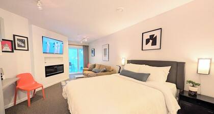 Ocean Access Nature Resort + Pool + Sauna