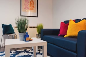 Apartment, 1 Bedroom | Living room