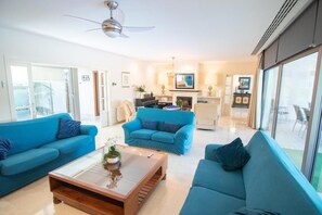 Villa, 4 Bedrooms, Private Pool, Garden View | Living area - Bellviure Luxury Villa Mallorca (Marratxi)