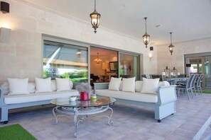 Biệt thự, 4 phòng ngủ, hồ bơi riêng, quang cảnh vườn | Nội thất