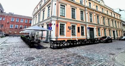 Spacious 2 bedroom apartment in the Old Town
