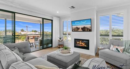 Mid Coast Surf & Vines by Wine Coast Holidays