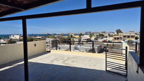 2BR/3BA Malecon Duplex for Families and Friends