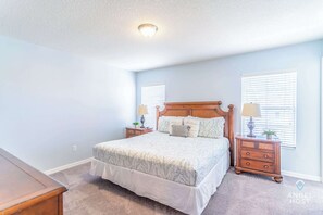 4 habitaciones, tabla de planchar con plancha y wifi gratis 