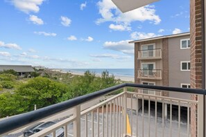 Property grounds - Beach & Golf Escape 2 Bdrm End Unit 3rd Flr (Pawleys Island)