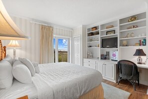 2 bedrooms, internet, bed sheets - Beach & Golf Escape 2 Bdrm End Unit 3rd Flr (Pawleys Island)