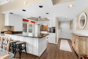 Fridge, microwave, oven, stovetop - Perfectly Poised 2 Bedroom Oceanview 2nd Flr (Pawleys Island)