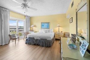 3 bedrooms, internet, bed sheets