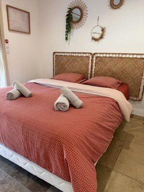 1 bedroom, iron/ironing board, travel crib, free WiFi