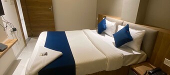 JMB Hotel Height