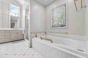 تجهيزات دش، مجففات شعر، مناشف