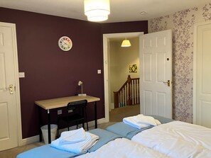 4 soveværelser, strygejern/strygebræt, gratis Wi-Fi, sengetøj