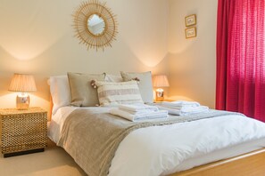 3 bedrooms, WiFi, bed sheets