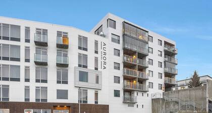 Aurora Nooks - Superior Studio for 2 - free parking