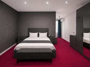 Standard Double Room, City View | Premium bedding, Select Comfort beds, minibar, in-room safe - Central City Hotel (Baku)