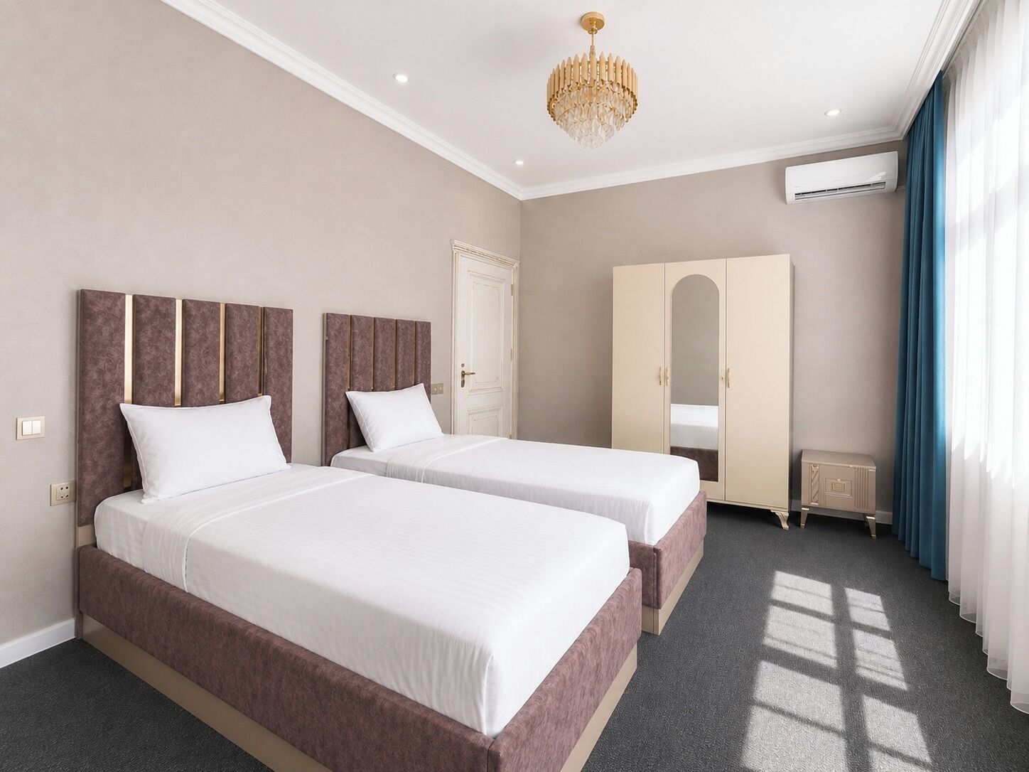 Chambre Standard avec lits jumeaux, vue ville