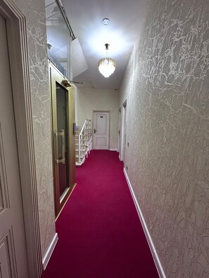 Hallway - Central City Hotel Baku (Baku)