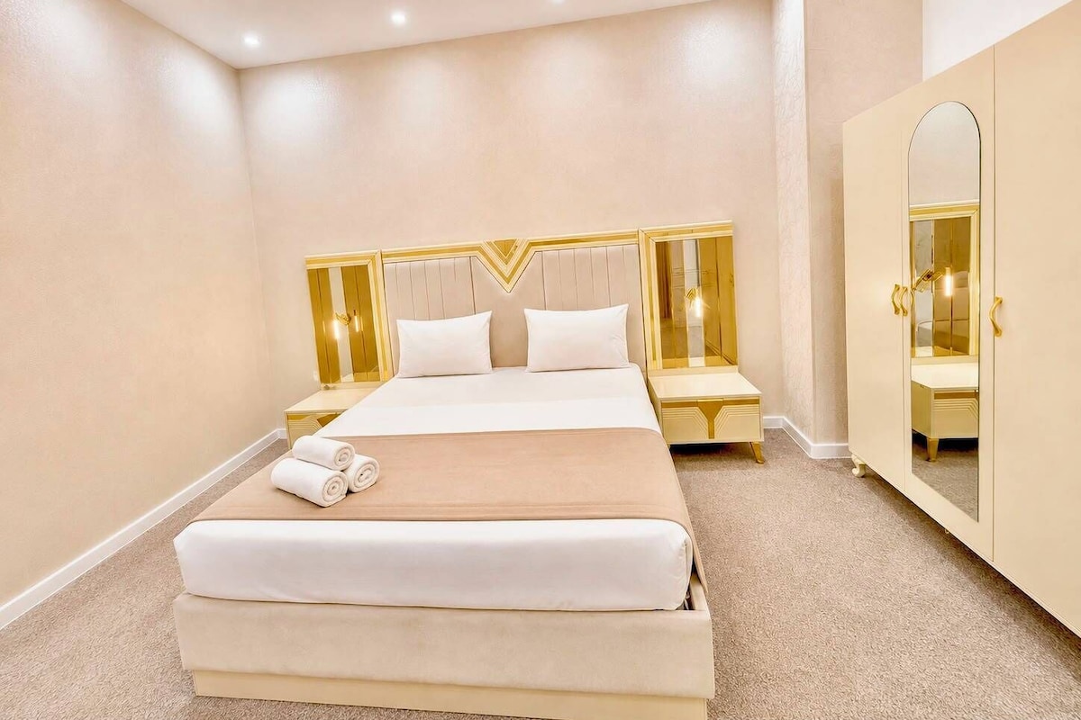 Premium bedding, Select Comfort beds, minibar, in-room safe