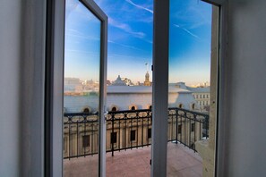 View from room - Liman Boutique Hotel Baku (Baku)